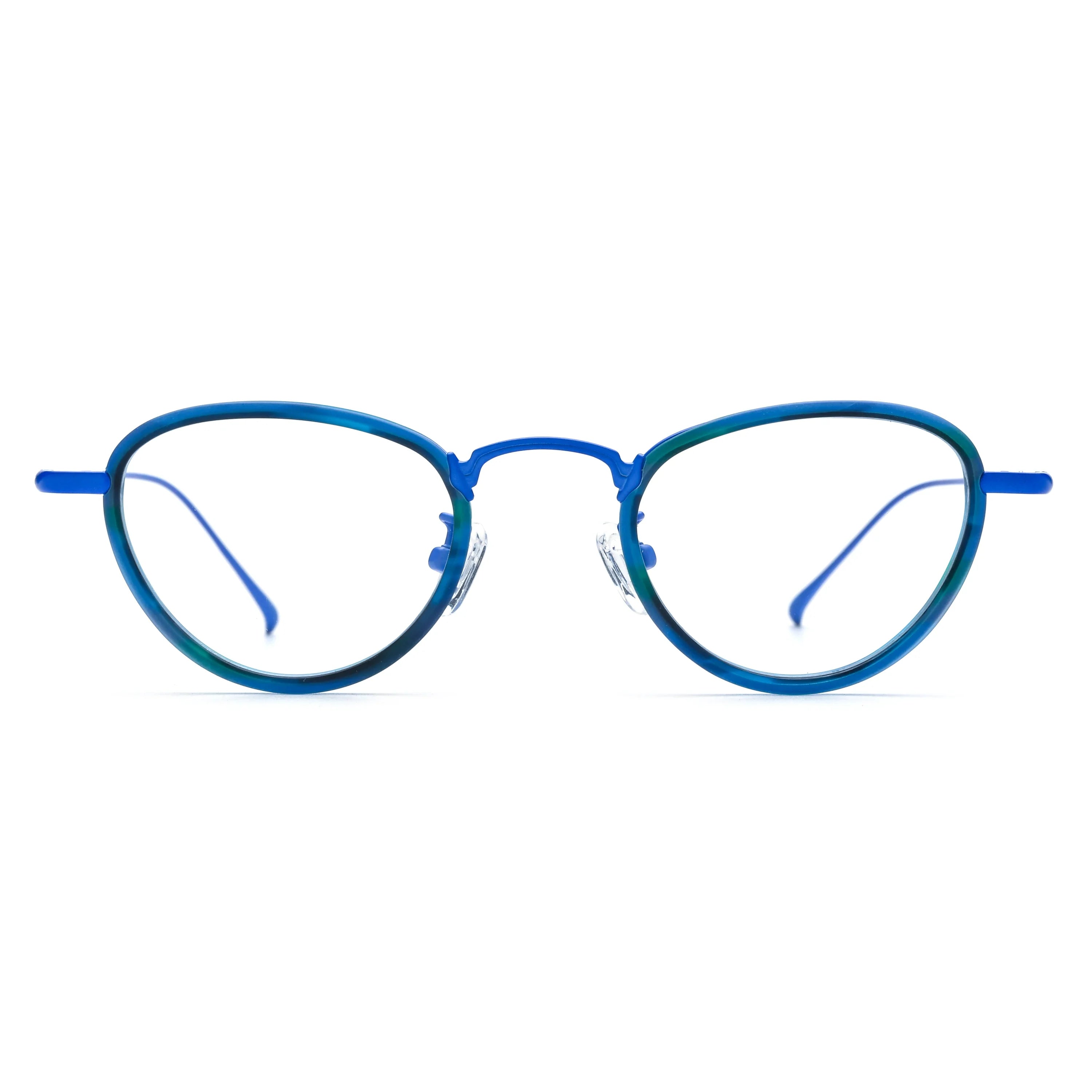 Cat Eye Glasses LE0951